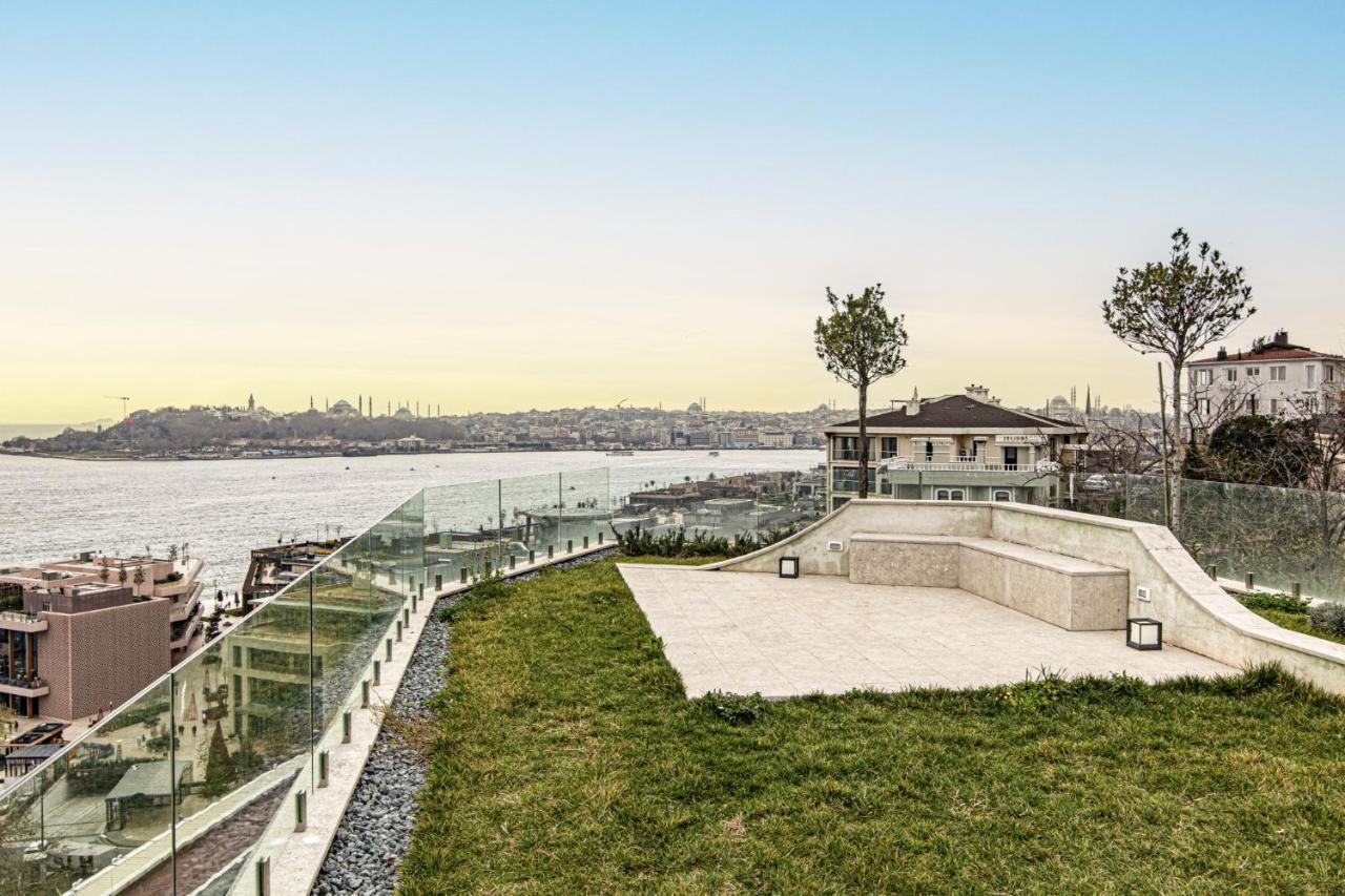 Flat With Panoramic Bosphorus View In Cihangir Стамбул Екстер'єр фото
